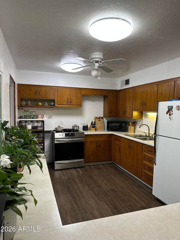 3438 W PALMAIRE Avenue, Phoenix, AZ 85051 — photo 5