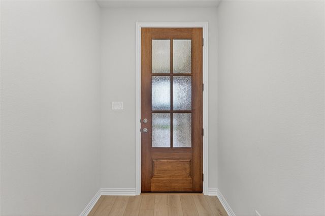 3517 Helena Street, Gainesville, TX 76240