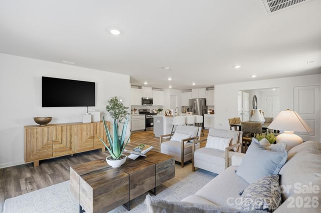 286 W 18th Street 175, Kannapolis, NC 28081