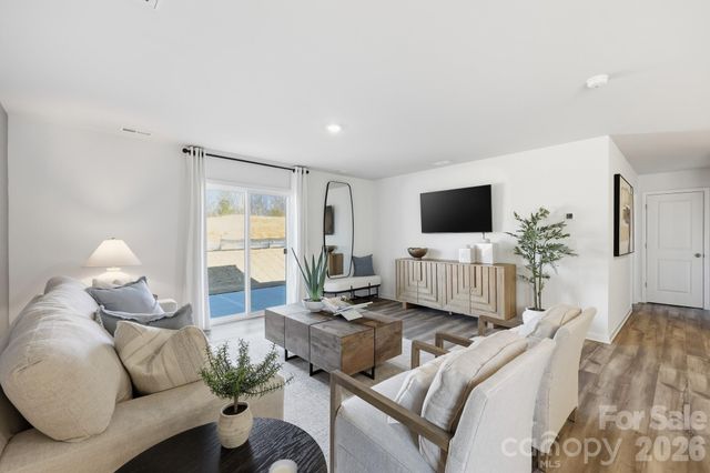 286 W 18th Street 175, Kannapolis, NC 28081