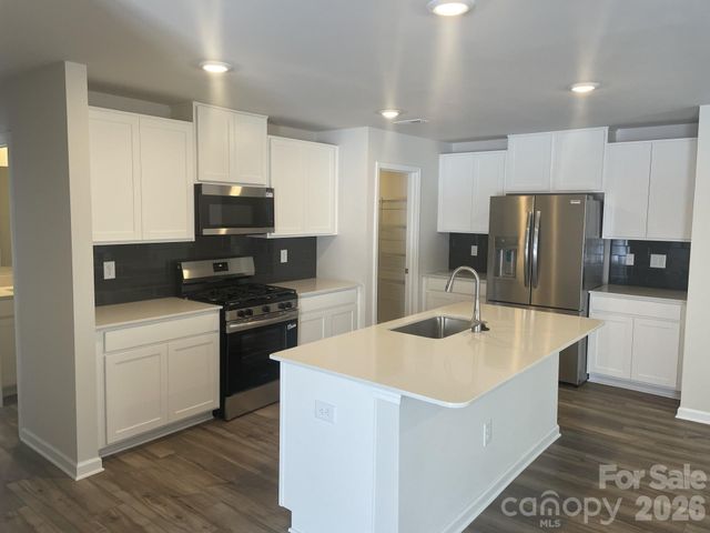 286 W 18th Street 175, Kannapolis, NC 28081