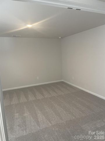 286 W 18th Street 175, Kannapolis, NC 28081