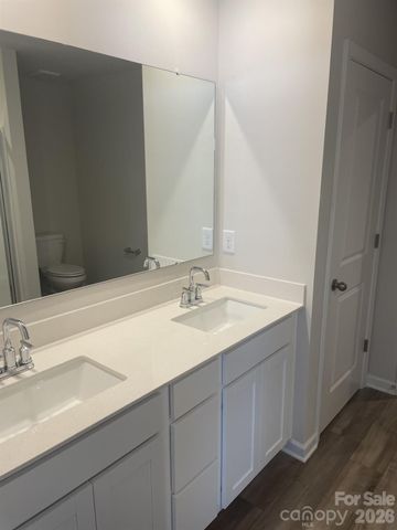 286 W 18th Street 175, Kannapolis, NC 28081