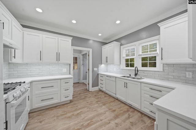 204 Woodlands W, Columbia, SC 29229