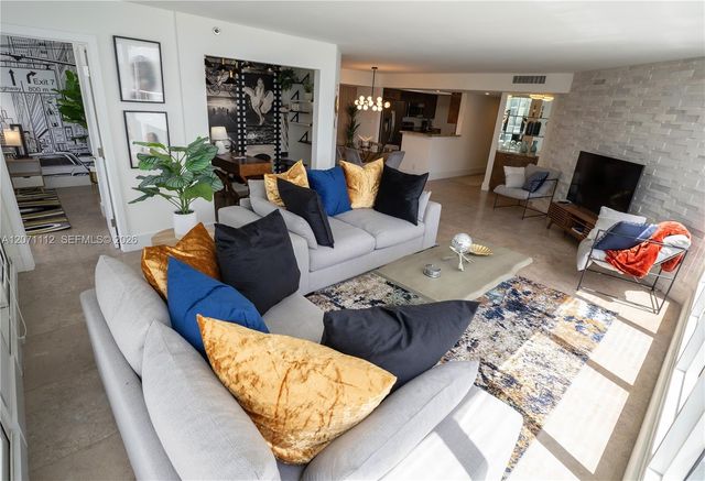 1717 N Bayshore Drive A-3157, Miami, FL 33132
