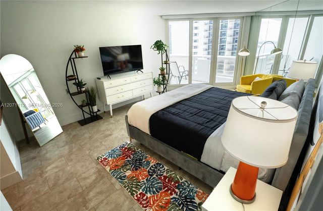 1717 N Bayshore Drive A-3157, Miami, FL 33132