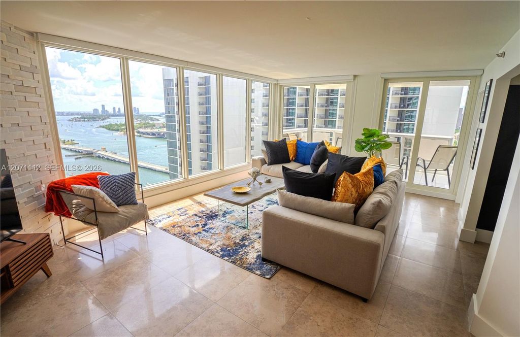 1717 N Bayshore Drive A-3157, Miami, FL 33132