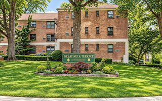 13 Terrace Circle 2B, Great Neck, NY 11021