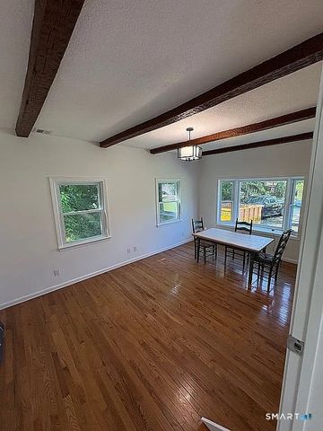 130 West Shepard Avenue, Hamden, CT 06514