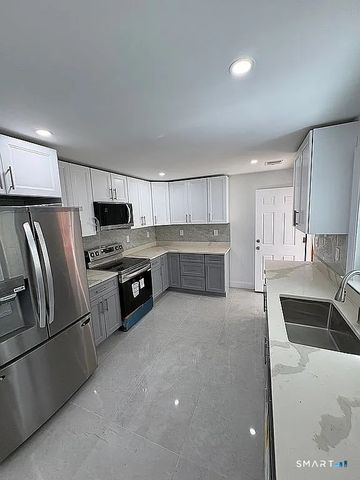 130 West Shepard Avenue, Hamden, CT 06514