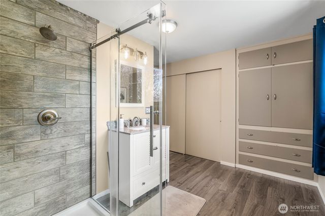 9537 S 213th Street, Kent, WA 98031