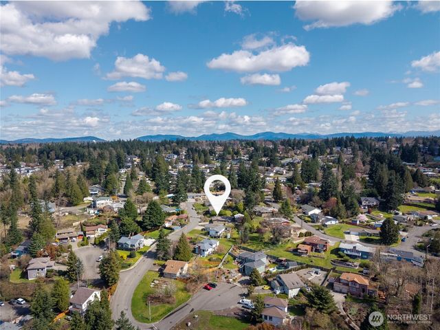 9537 S 213th Street, Kent, WA 98031