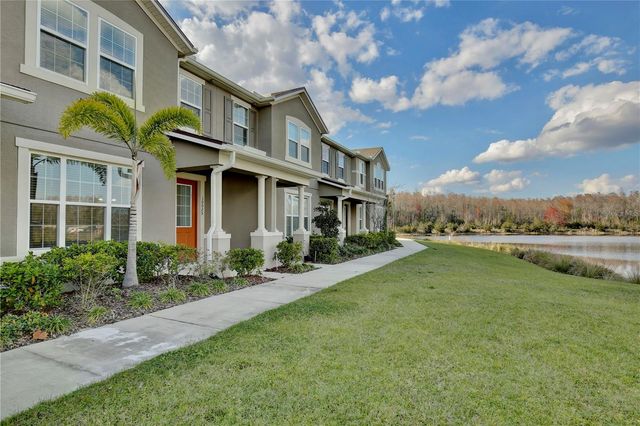 10025 EAGLE ROCK ALLEY, Orlando, FL 32832