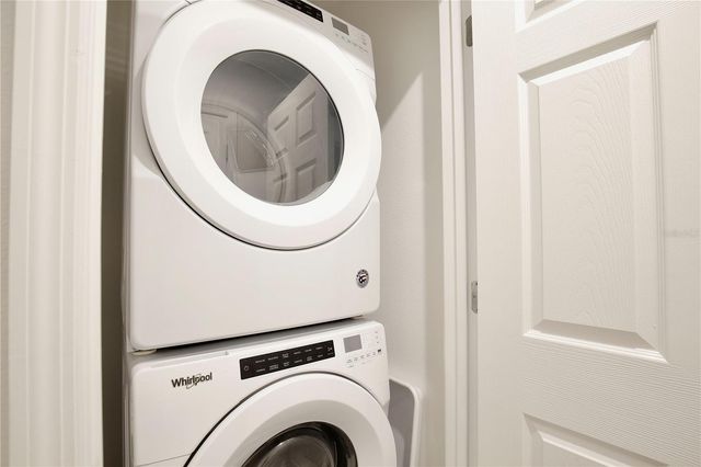 10025 EAGLE ROCK ALLEY, Orlando, FL 32832