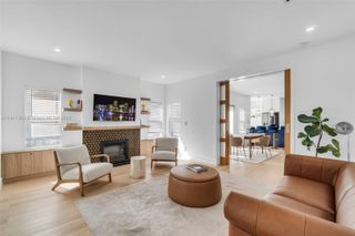 2043 SW 7th St, Miami, FL 33135