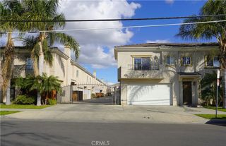 7124 Farralone Avenue 110, Canoga Park, CA 91303
