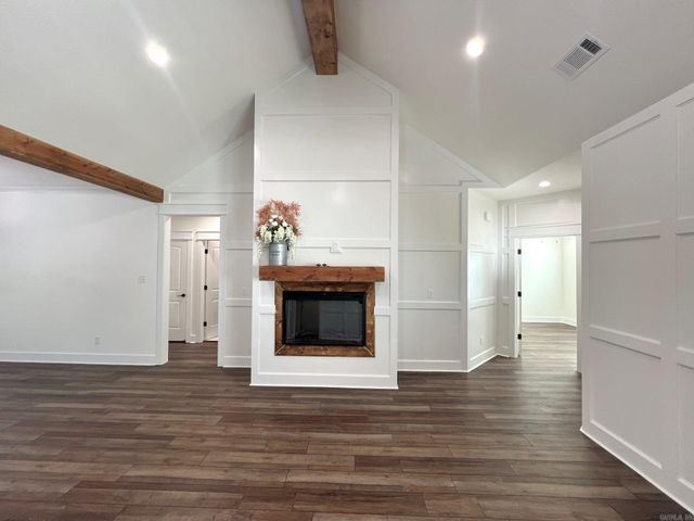 15012 Summer Oak, Mabelvale, AR 72103