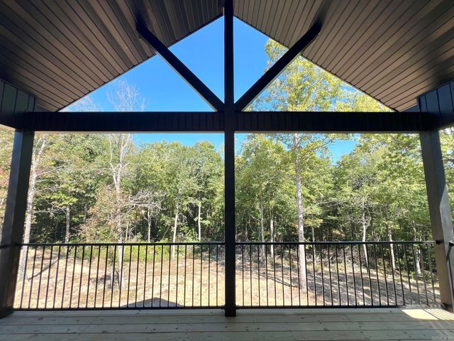 15012 Summer Oak, Mabelvale, AR 72103