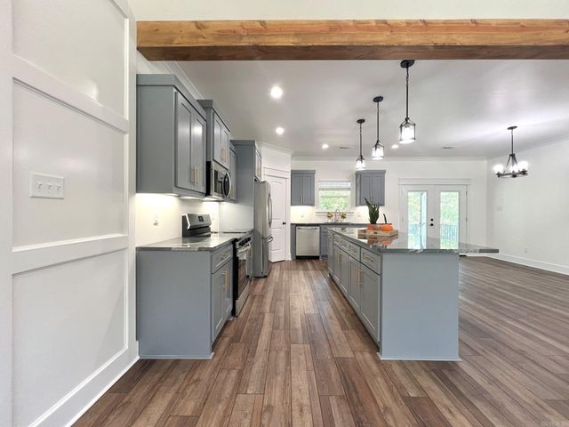 15012 Summer Oak, Mabelvale, AR 72103