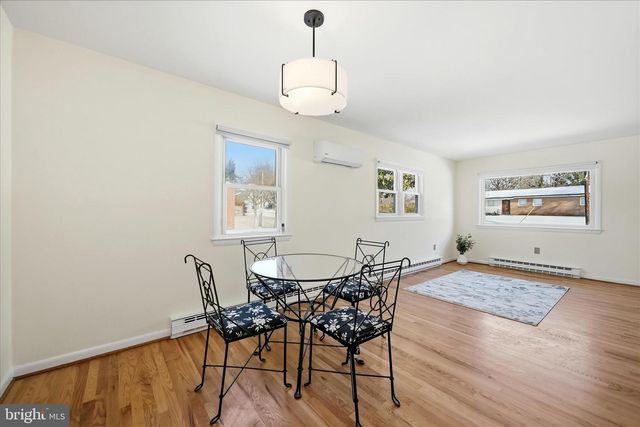 311 S BUCKMARSH ST, Berryville, VA 22611