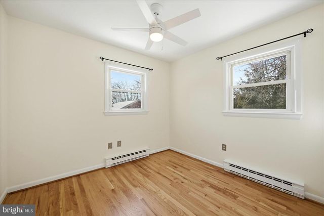 311 S BUCKMARSH ST, Berryville, VA 22611