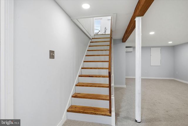 311 S BUCKMARSH ST, Berryville, VA 22611