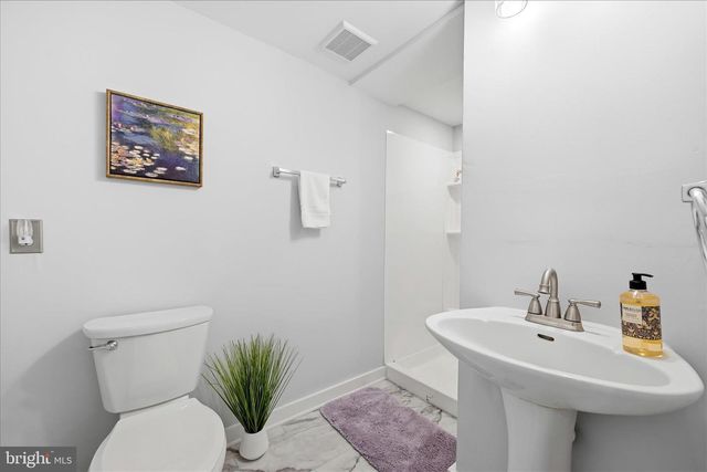 311 S BUCKMARSH ST, Berryville, VA 22611