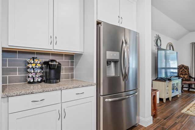 5648 Salt Springs Drive, Fort Worth, TX 76179