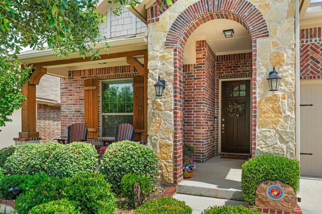 5648 Salt Springs Drive, Fort Worth, TX 76179