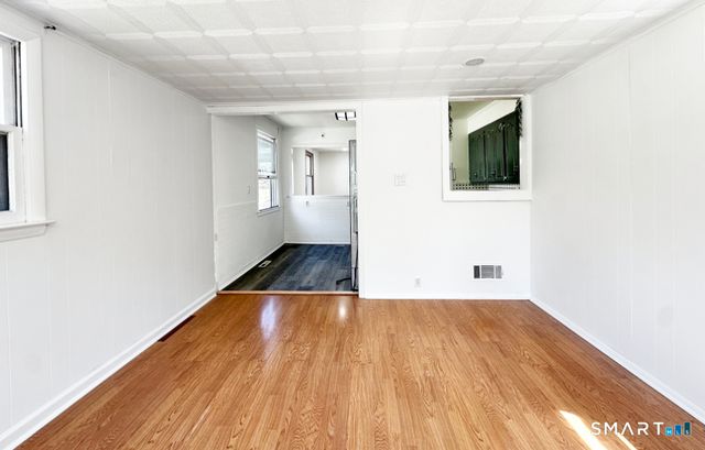 225 Battis Road, Hamden, CT 06514