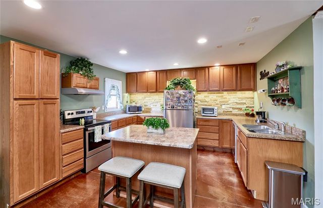 394 Jacks Road, Troy, MO 63379