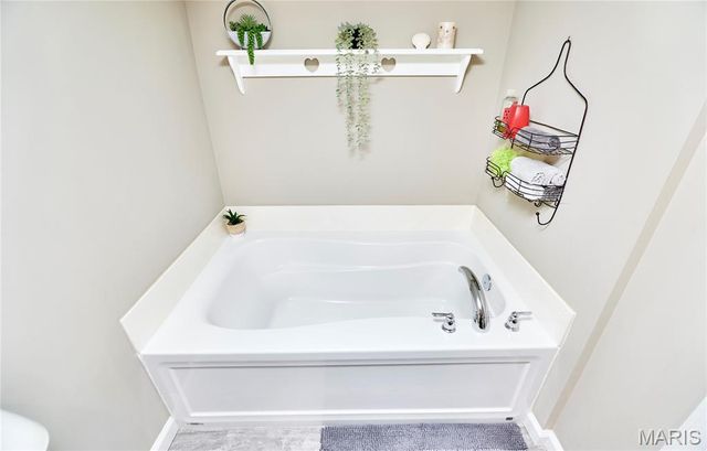 394 Jacks Road, Troy, MO 63379