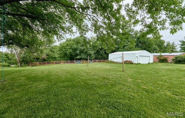394 Jacks Road, Troy, MO 63379