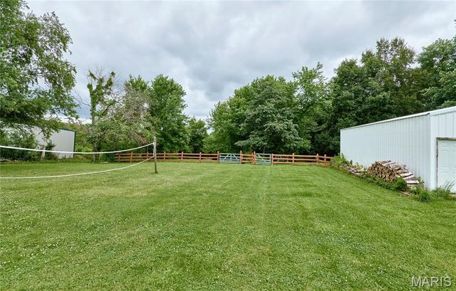 394 Jacks Road, Troy, MO 63379