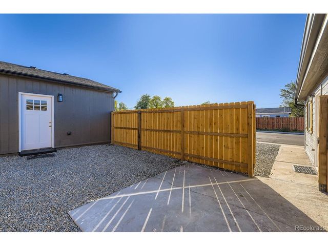634 S Hazel Ct, Denver, CO 80219