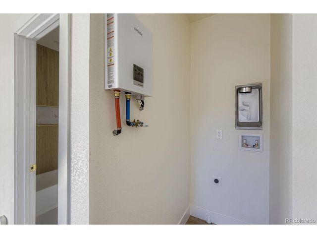 634 S Hazel Ct, Denver, CO 80219