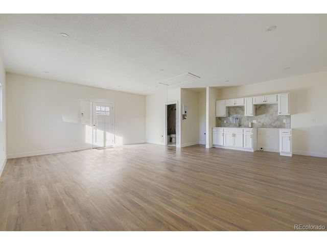 634 S Hazel Ct, Denver, CO 80219