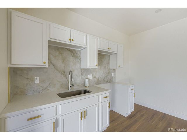 634 S Hazel Ct, Denver, CO 80219