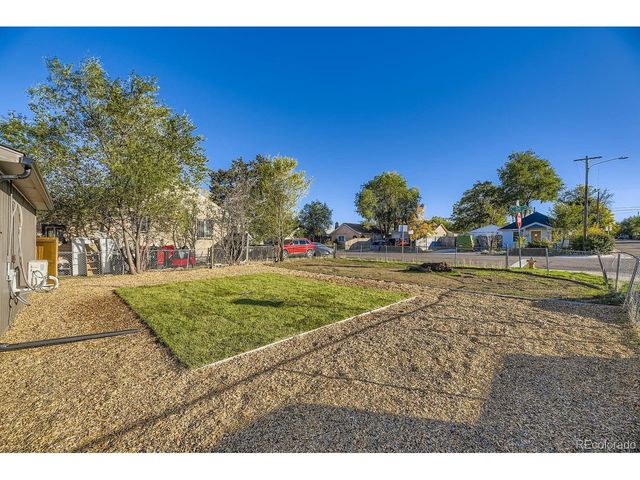 634 S Hazel Ct, Denver, CO 80219