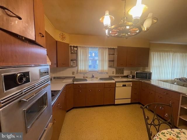 2146 FAIRVIEW AVE, Reading, PA 19606