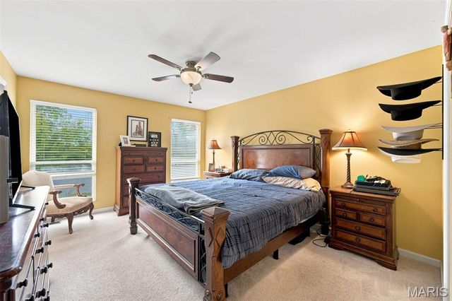 16337 Centerpointe Drive, Grover, MO 63040