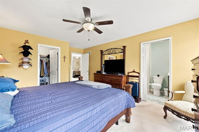 16337 Centerpointe Drive, Grover, MO 63040