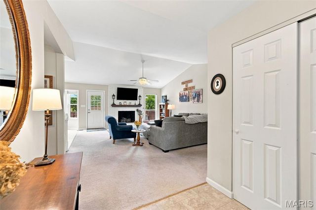 16337 Centerpointe Drive, Grover, MO 63040