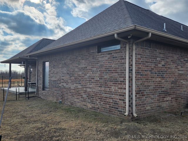 1113 Cobblestone Circle, Muskogee, OK 74403