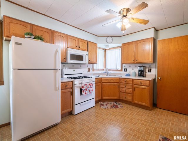 103 FANDEL Lane, Metamora, IL 61548
