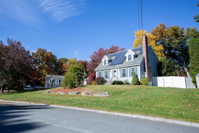 24 Grace Drive, Nashua, NH 03062
