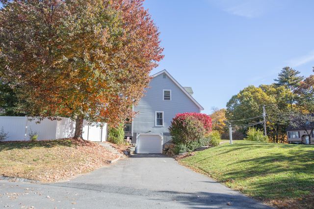 24 Grace Drive, Nashua, NH 03062