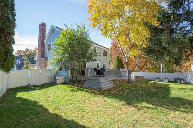 24 Grace Drive, Nashua, NH 03062