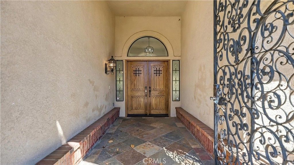 184 Cannon Road, Riverside, CA 92506 — photo 3