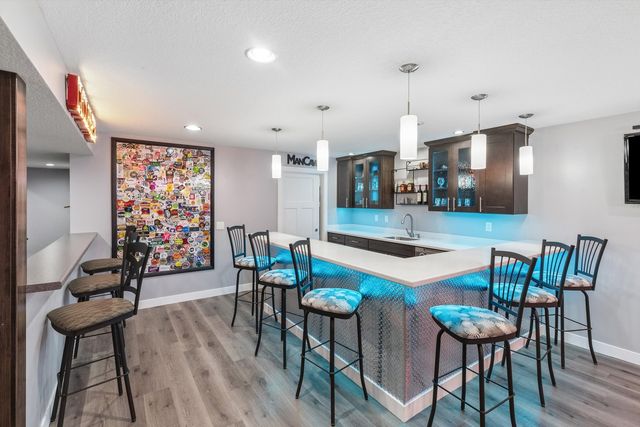 1008 W Scott Street, Eldridge, IA 52748